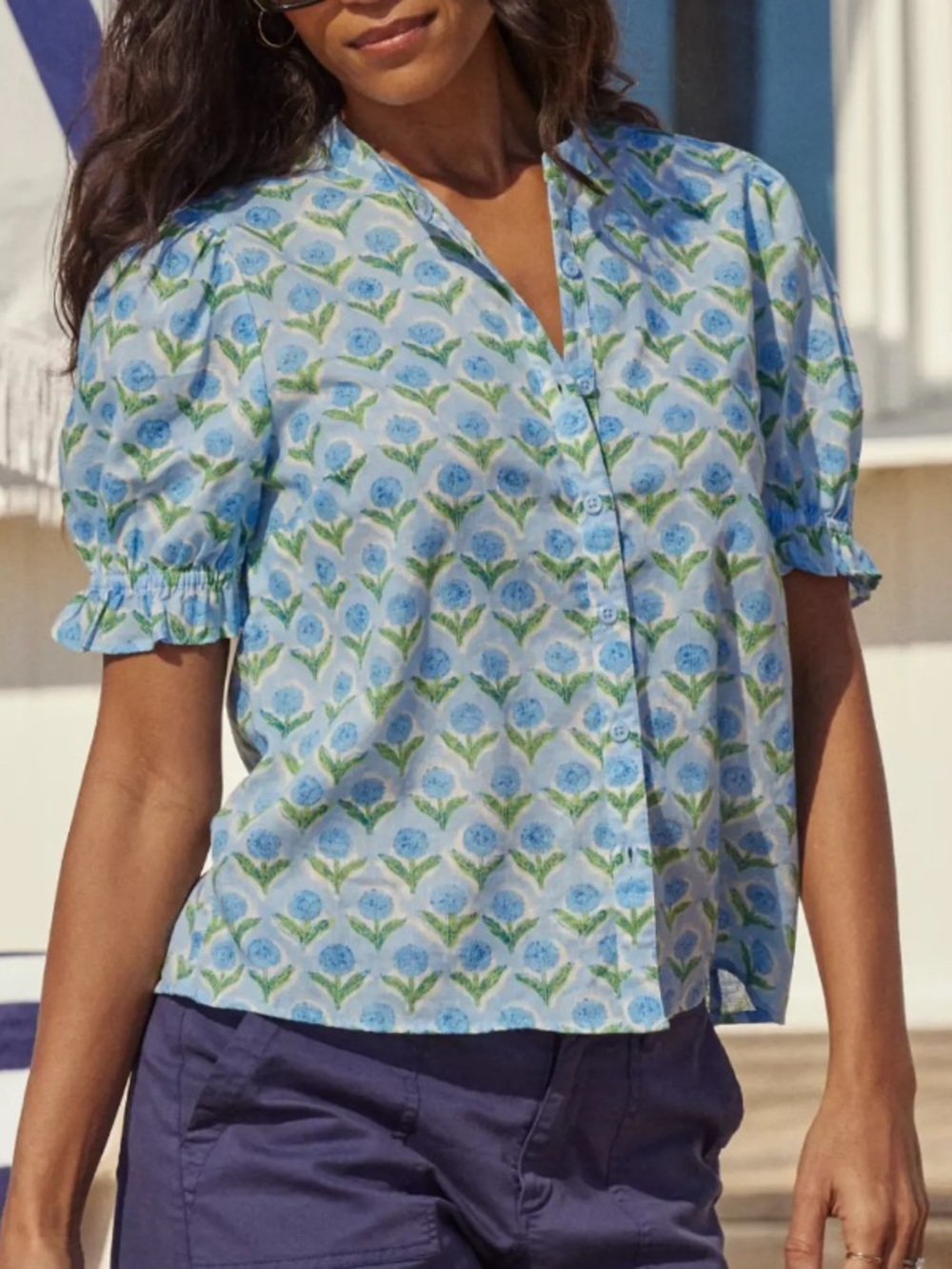 Johnnie O Women’s NATALIA BUTTON-UP BLOUSE Blue Floral Blockprint Small S Top